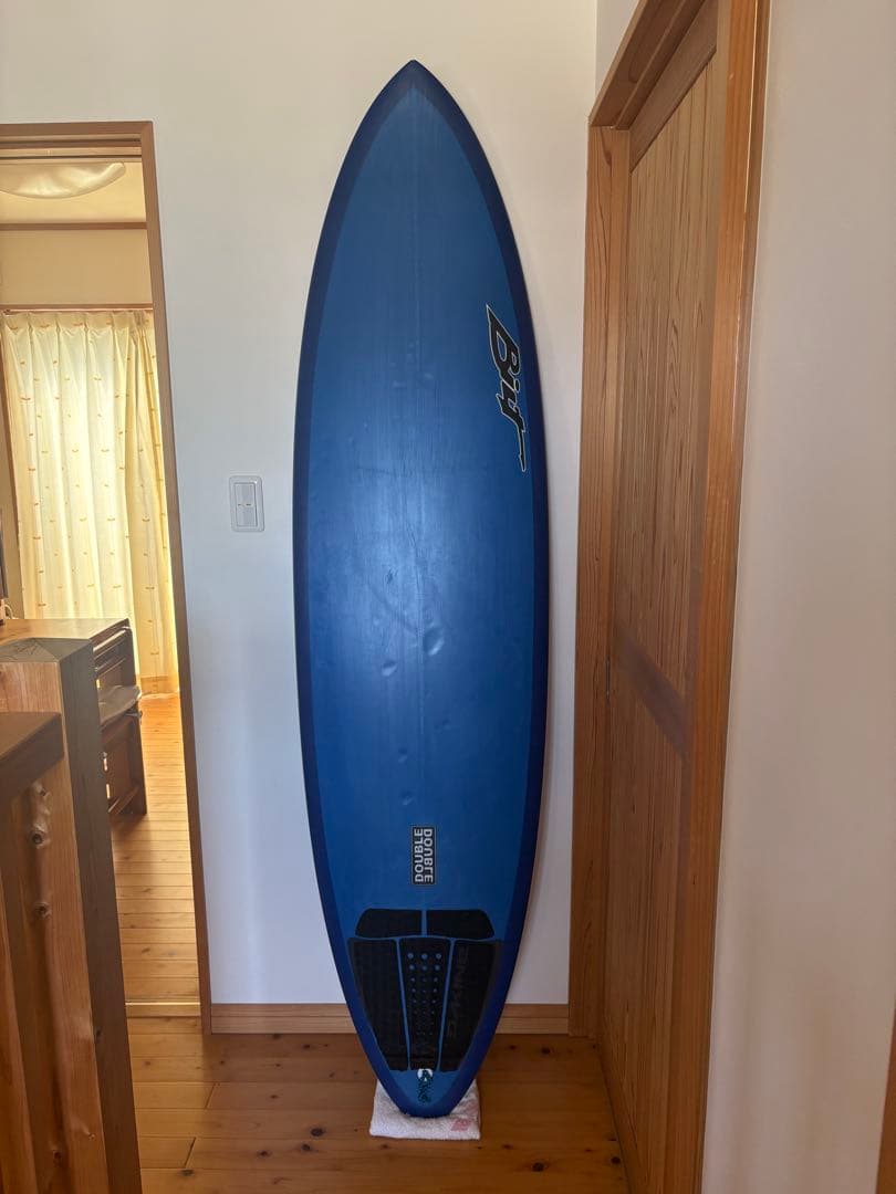 【MAR】ビルト ダブルダブル 7’0 44L ミッドレングス ブルー美品