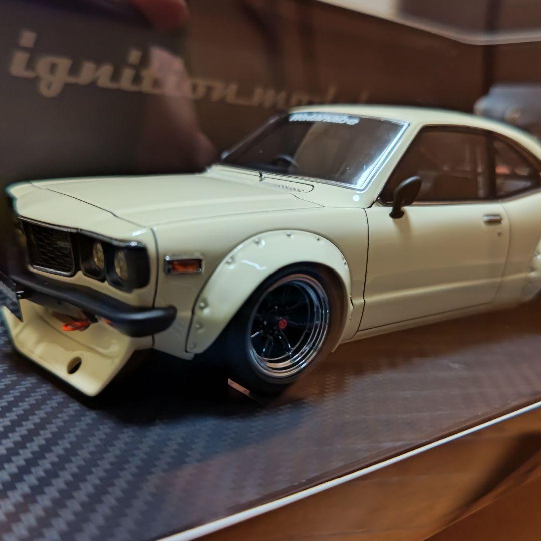 1/18ミニカー