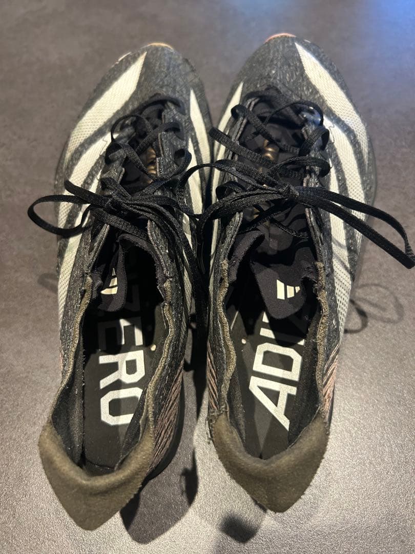 ADIZERO SP3スパイクシューズ ブラック26.5センチ
