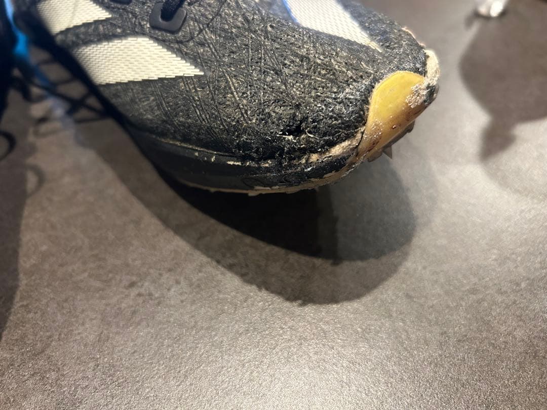 ADIZERO SP3スパイクシューズ ブラック26.5センチ