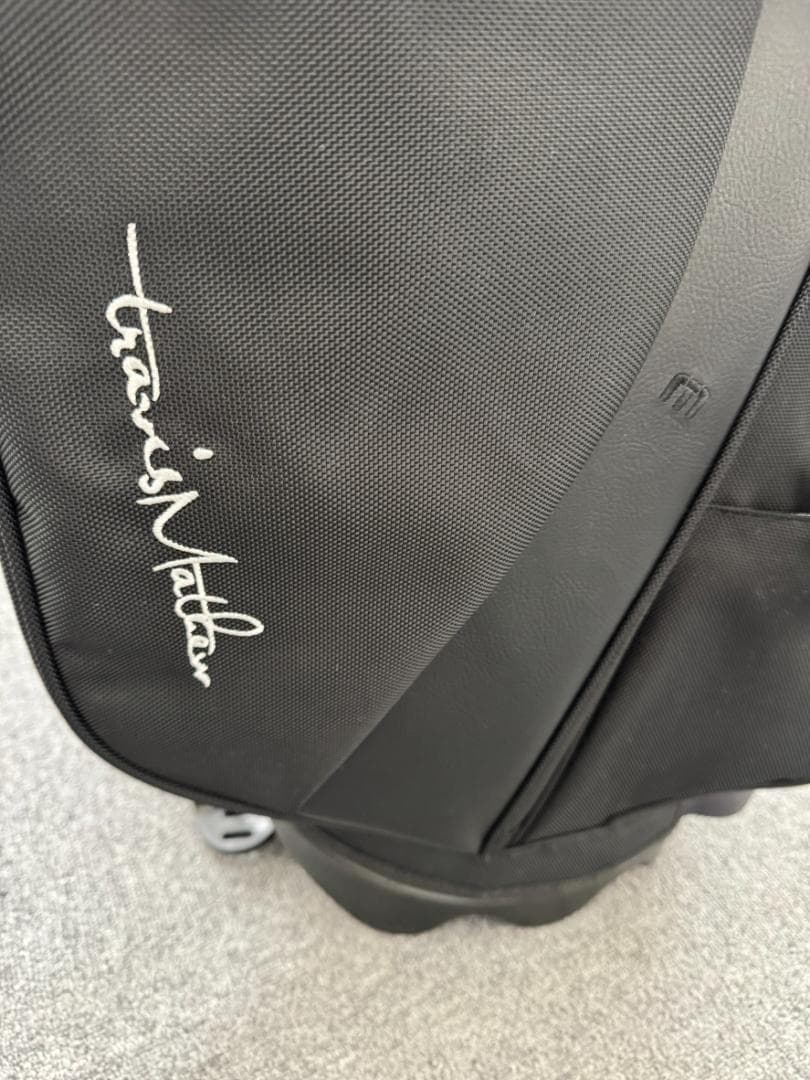Travis Mathew トラヴィスマシュー スタンドキャディバッグ