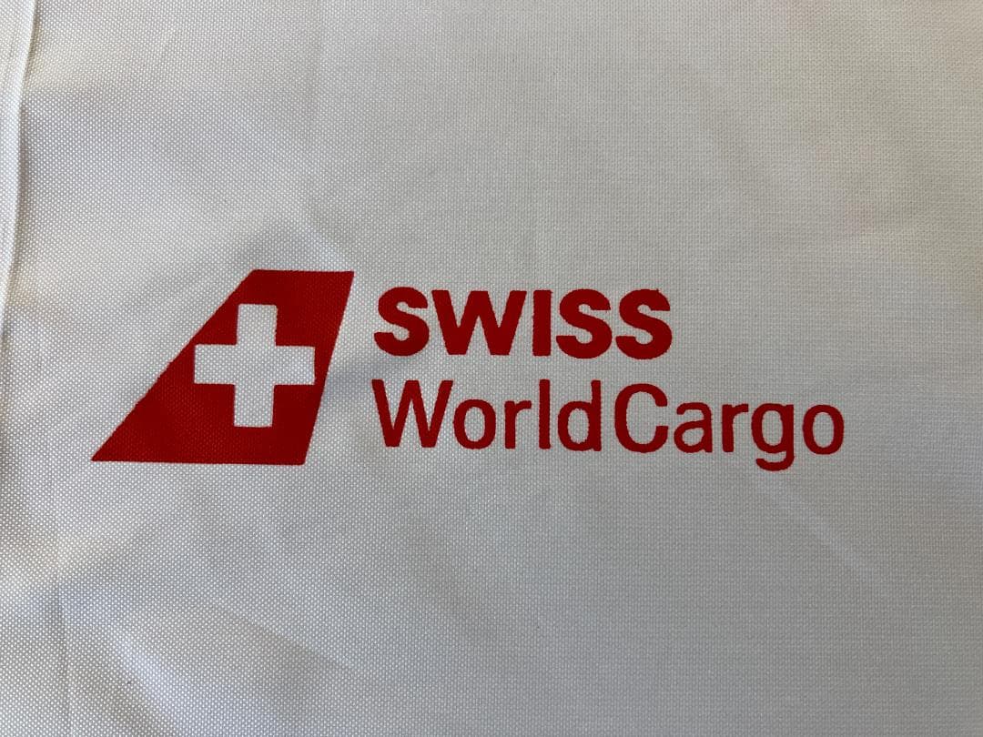 スイス航空　SWISS World Cargo　ゴルフ傘