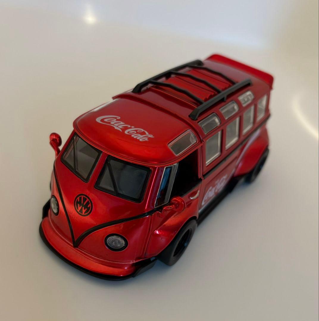 ラスト一個コカコーラ★VW TYPEⅡ ワーゲンバス ローダウン ストリート