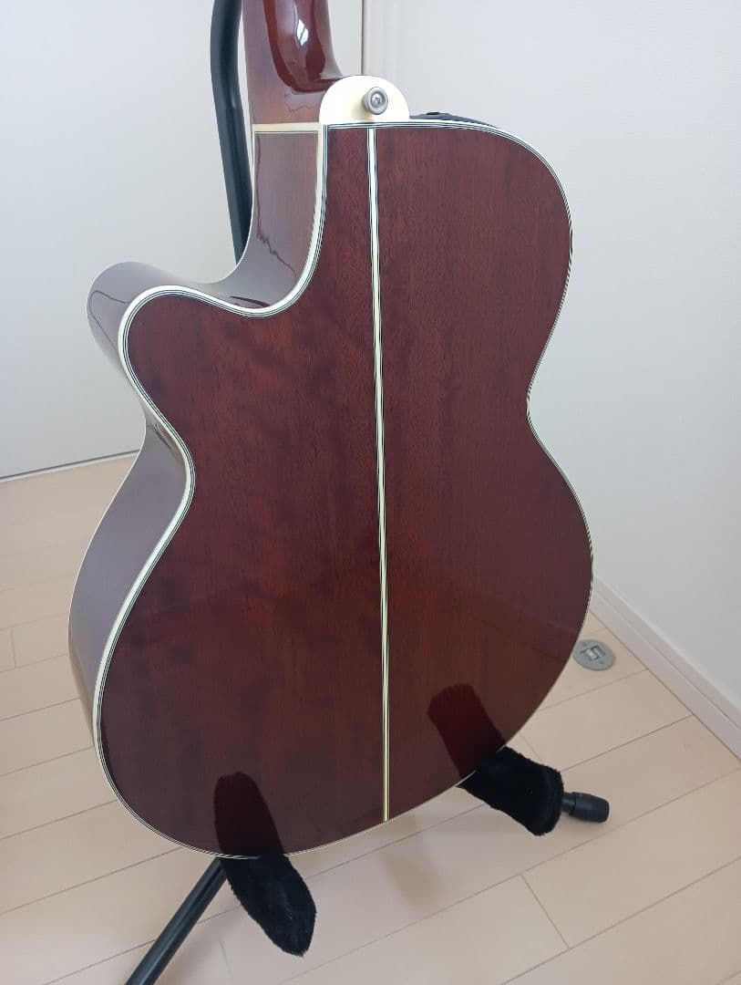 美品　takamine PT106 タカミネ エレアコ 　ハードケース付属
