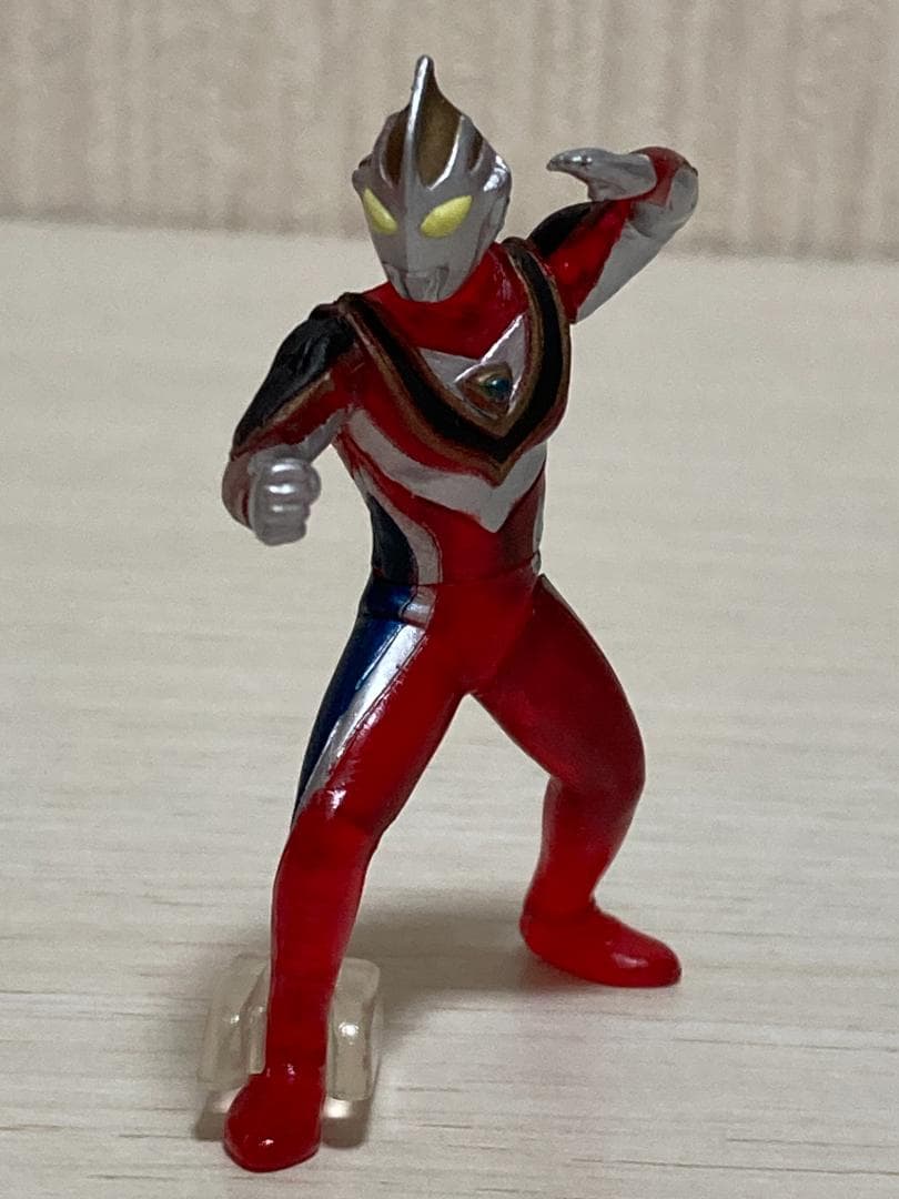 クリアバージョン　開封品　キャラエッグ　ウルトラマン １７種【宅急便送料無料】