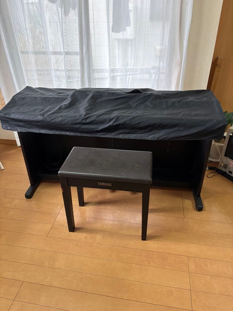 YAMAHA 電子ピアノ YDP-88 イス、譜面台付 動作確認済 町田市引取