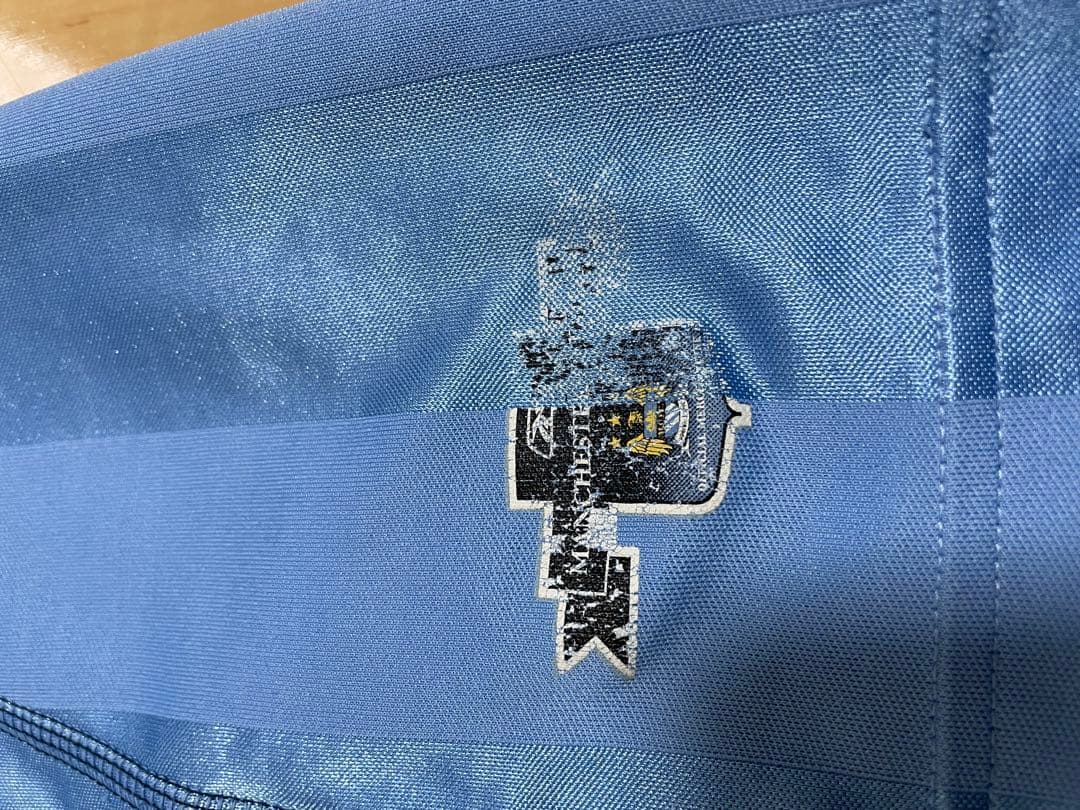 【レア物】マンチェスターシティ サッカーシャツ 旧ロゴ
