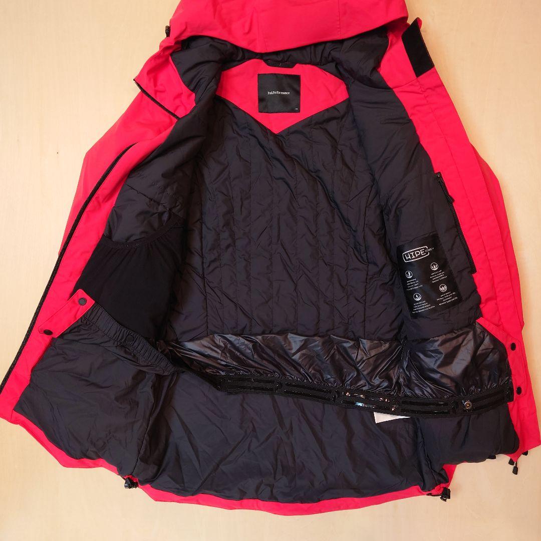 peak performance W anima long jacket 中綿