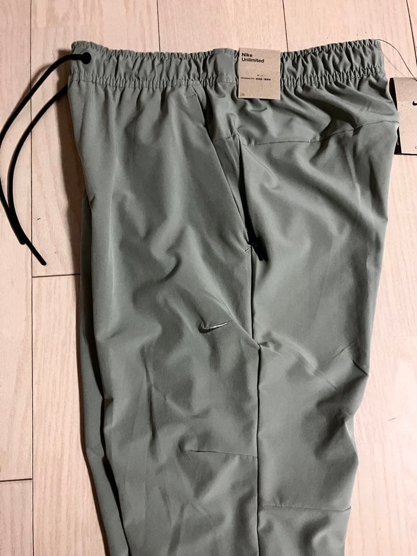 ナイキ メンズ Dri-FIT ストレートレッグ ヴァーサタイルパンツ XL新品