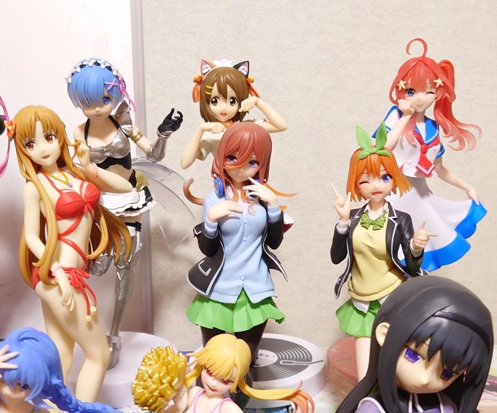 美少女フィギュア 20体 プライズフィギュア まとめ売り 箱無し アイ ルカ 他