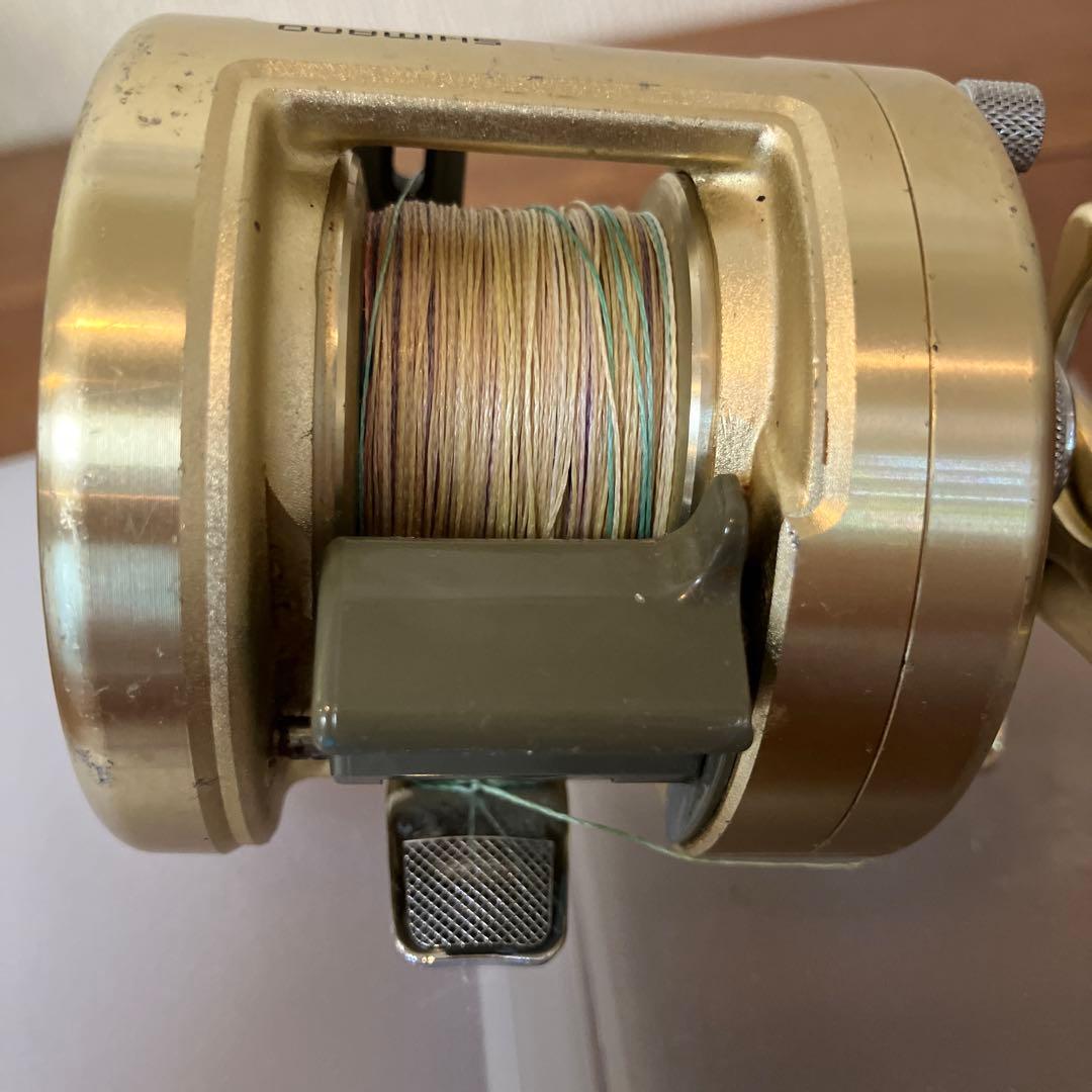 SHIMANO シマノ カルカッタ小船400