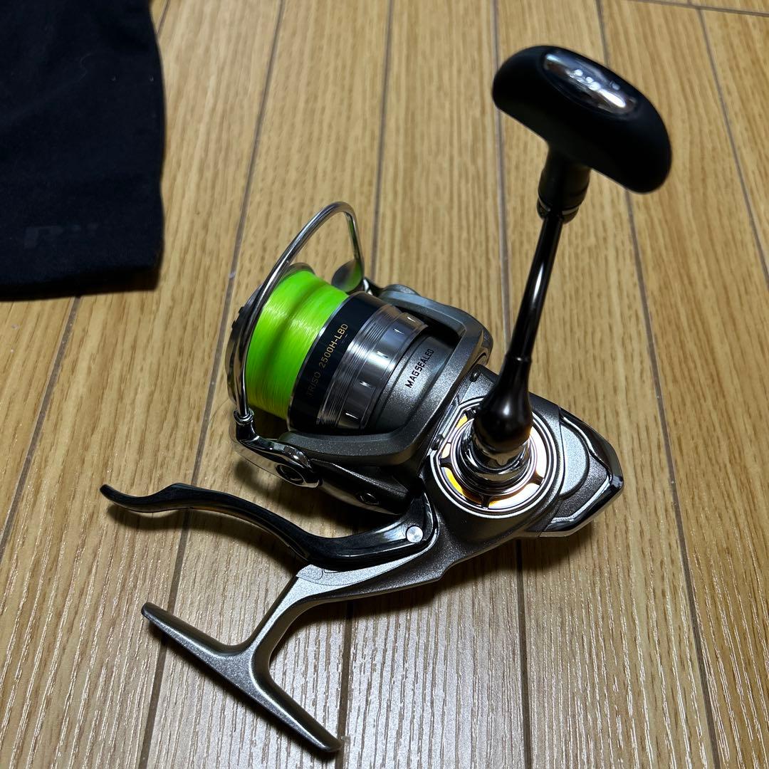 スピニングリール レバーブレーキ TRISO 2500H-LBD 中古美品