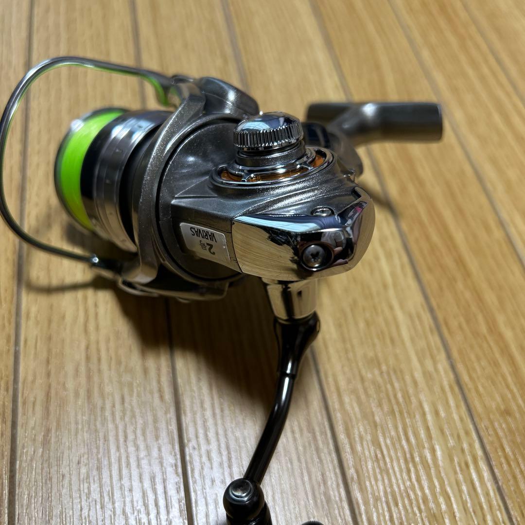 スピニングリール レバーブレーキ TRISO 2500H-LBD 中古美品