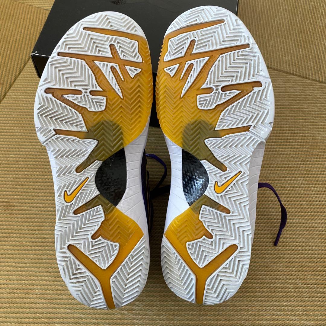Nike kobe4 protro undefeated パープル