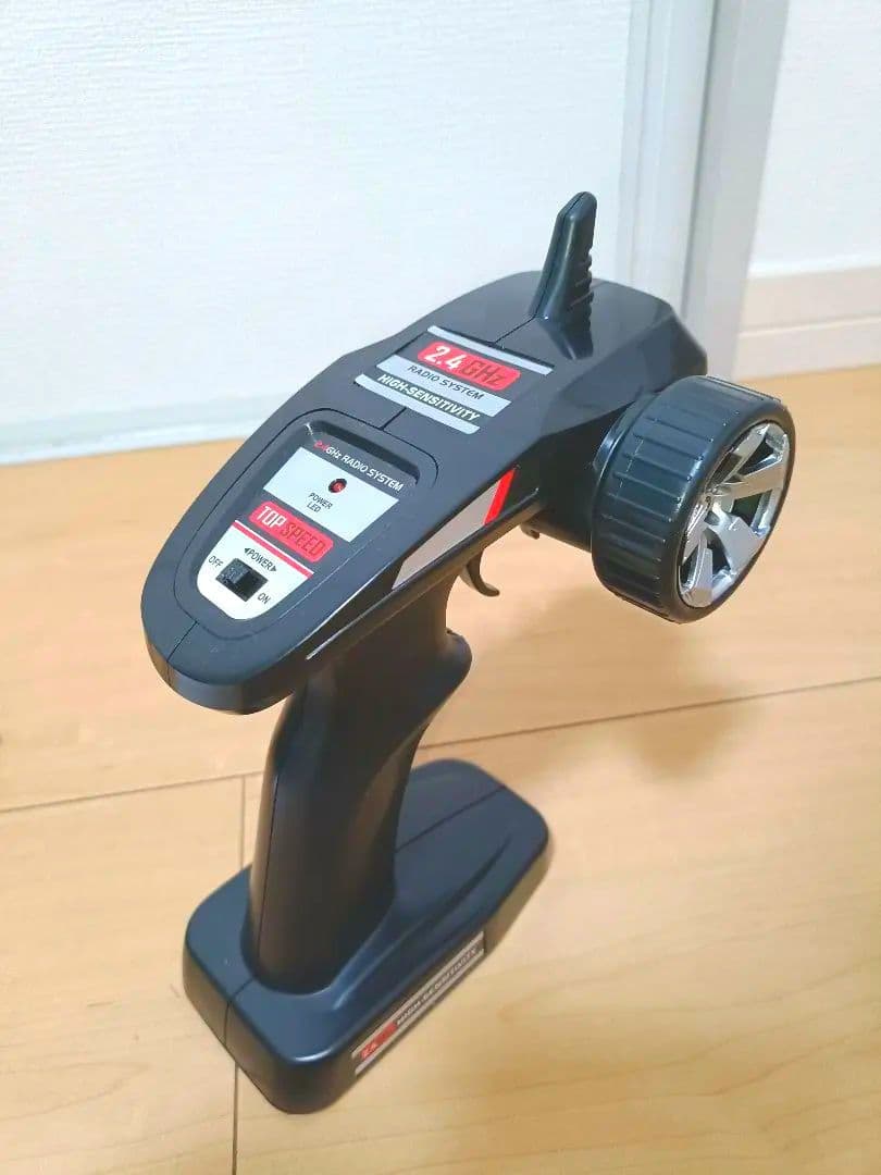DEERCラジコン高性能履帯式軍事車両【ほぼ未使用品】