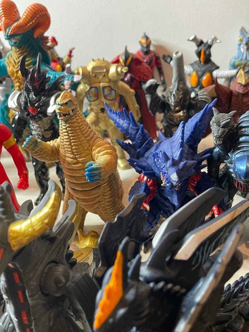 ウルトラマン　怪獣　ソフビ　まとめ売り50体