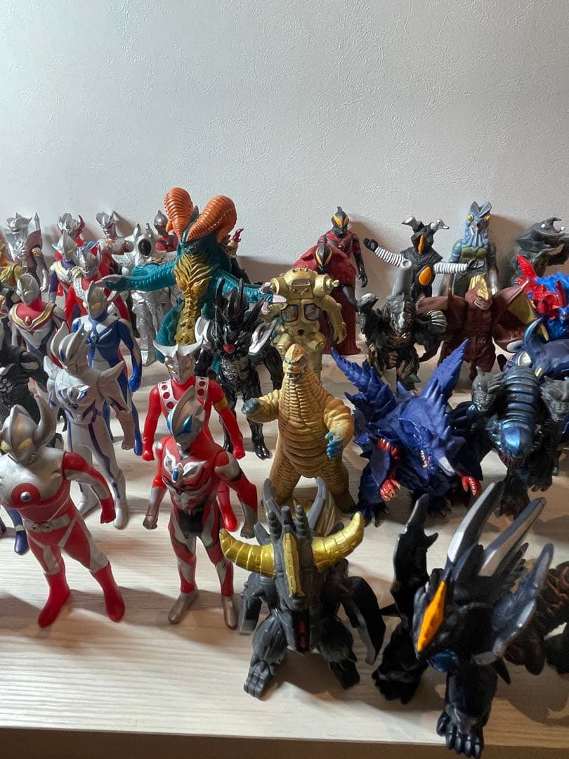 ウルトラマン　怪獣　ソフビ　まとめ売り50体