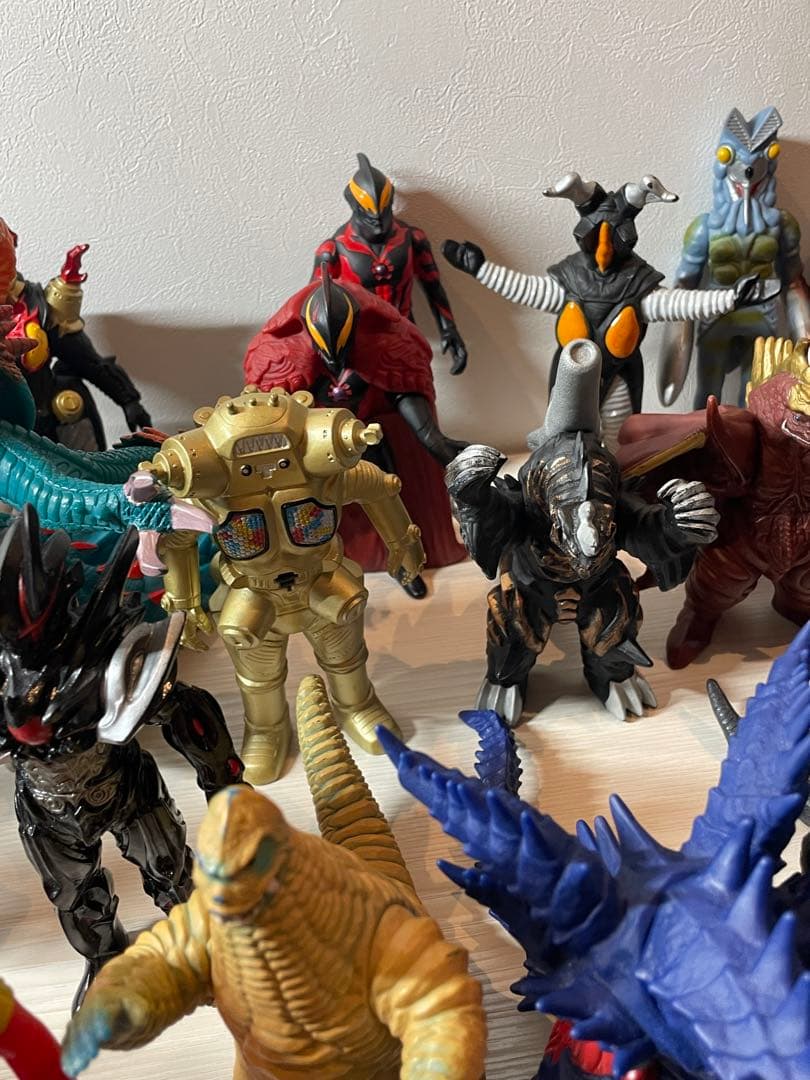 ウルトラマン　怪獣　ソフビ　まとめ売り50体