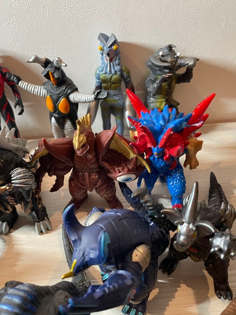 ウルトラマン　怪獣　ソフビ　まとめ売り50体