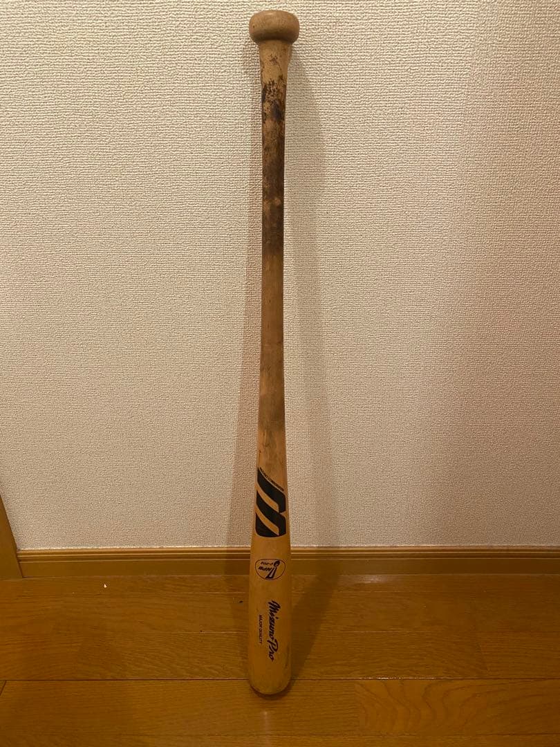 ミズノプロ硬式木製バットNPBロゴ入り　プロ支給品　ジャイアンツ
