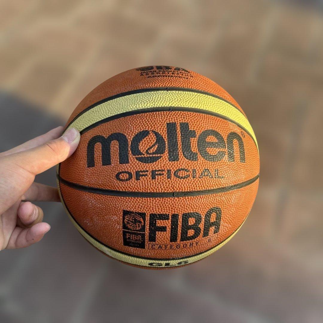 molten GGL6 バスケットボール 3個セット　ボールケース付き（バック）