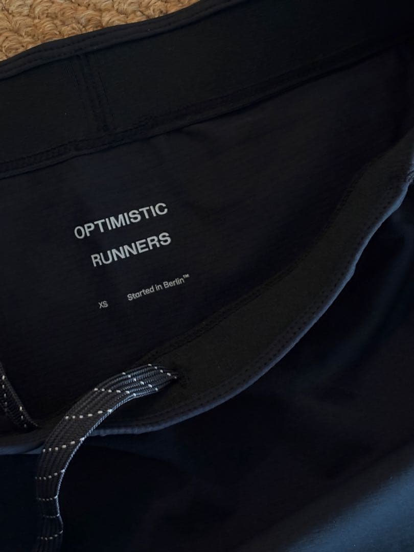 OFTIMISTIC RUNNERS パフォーマンスショーツ