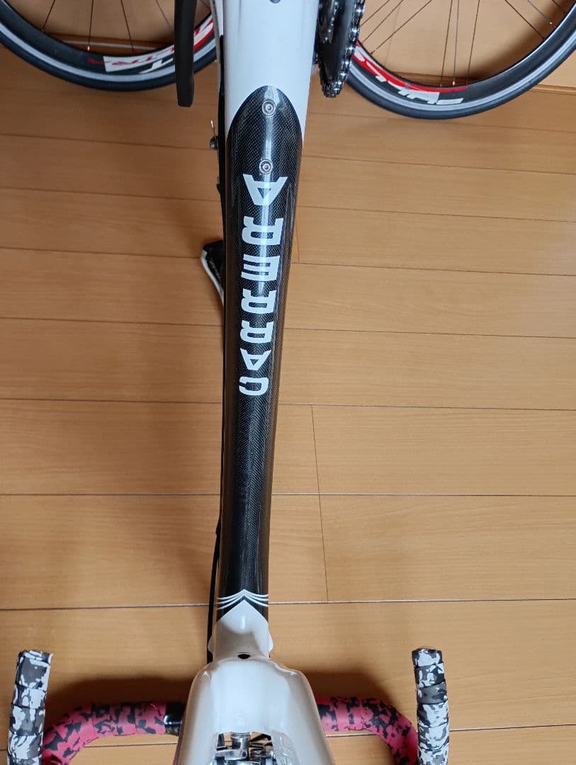 CARRERA（カレラ）PHIBRA Two ロードバイクカンパホイール確認ok