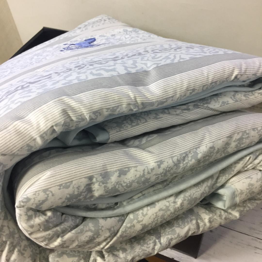 CELINE 合繊掛ふとん　掛け布団　肌掛布団　　Z50628