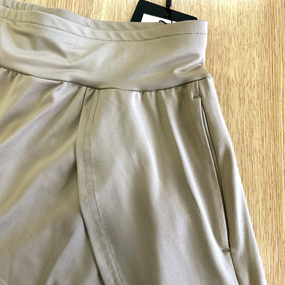 Admiral レディーステニスウエア　ハーフパンツ　　ベージュ　L