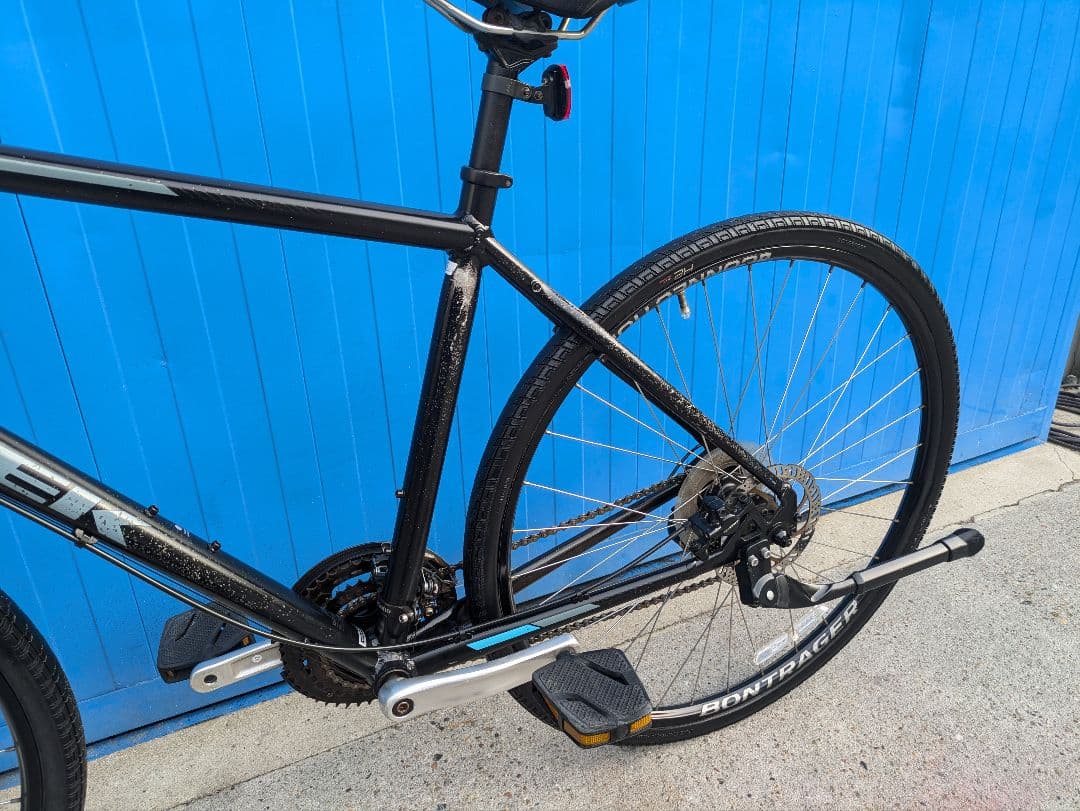 TREK クロスバイク FX 2 DISC GIANT　名古屋　引き取り限定