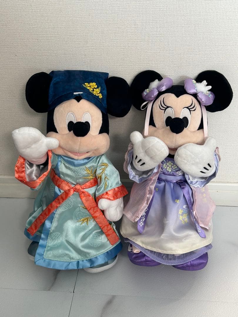 上海ディズニー　中秋節　ぬいぐるみ　ミッキー　ミニー　限定品　ぬいぐるみバッジ