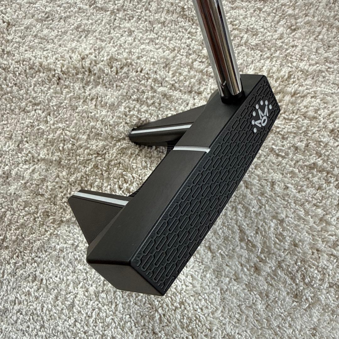 SCOTTY CAMERON PHANTOM BLACK パター