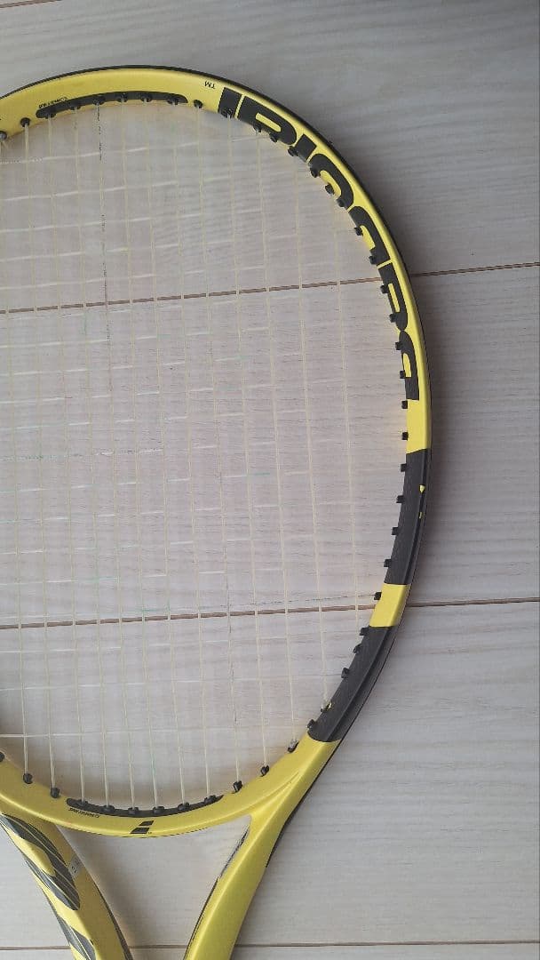バボラ　ピュアアエロ　Babolat Pure Aero G2