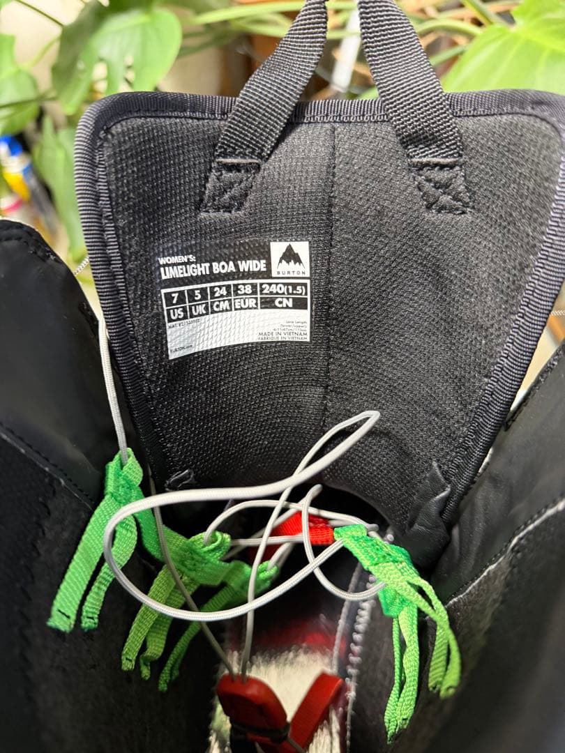 バートンスノーブーツ　BOAシステム　W24.0 超美品