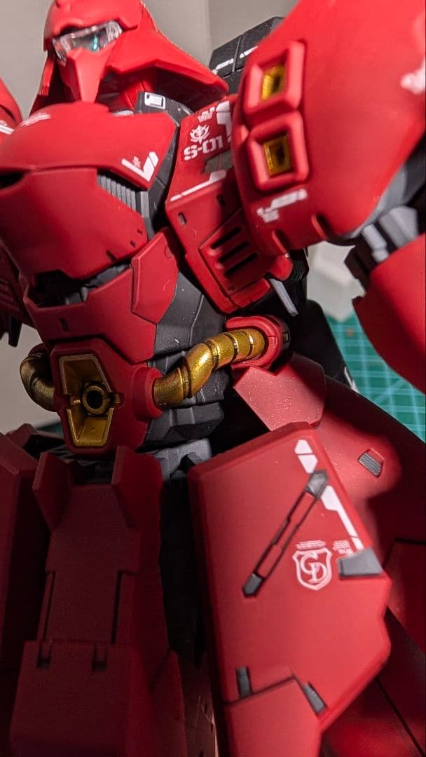 RX-93 rg νガンダム rgサザビー　塗装済み完成品