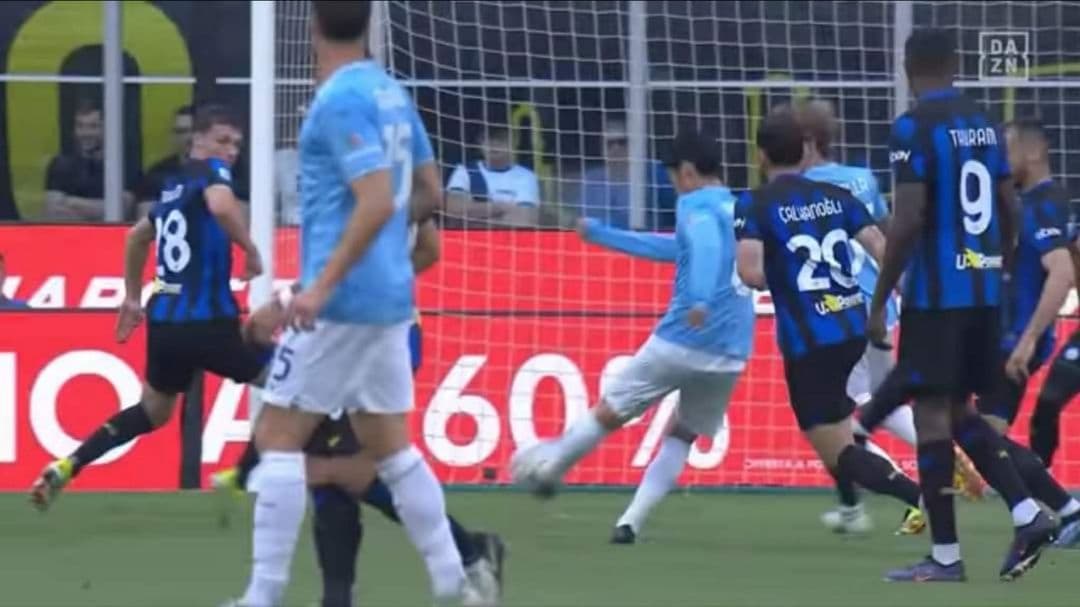 【最終SALE】 鎌田大地ゴールボール Serie A Tim 公式試合球　限定
