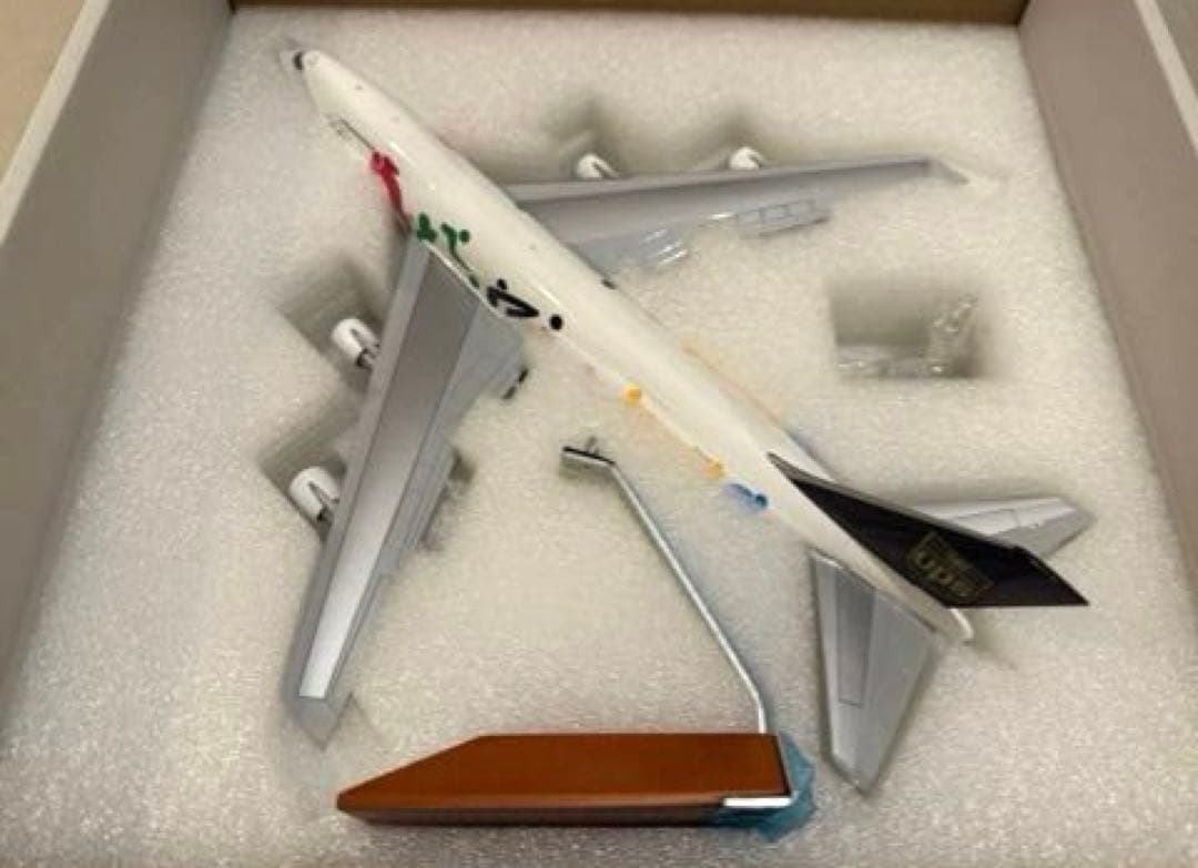 ボーイング　BOEING 747-200F UPS 1/200スケール