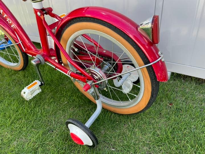 自転車 16インチ　キッズ　子供　補助付き　女の子男の子