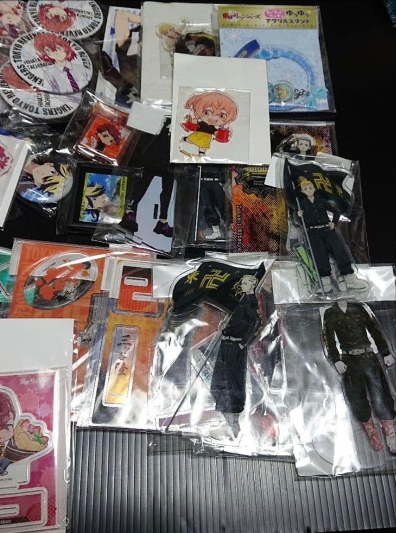 東京リベンジャーズ 東リベ　アクスタ 缶バッジ アニメグッズ　まとめ売り　大量