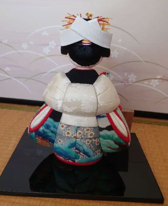 木目込人形 花嫁さん