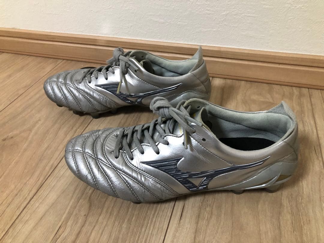 モレリアネオIV JAPAN サッカーシューズ シルバー限定カラー
