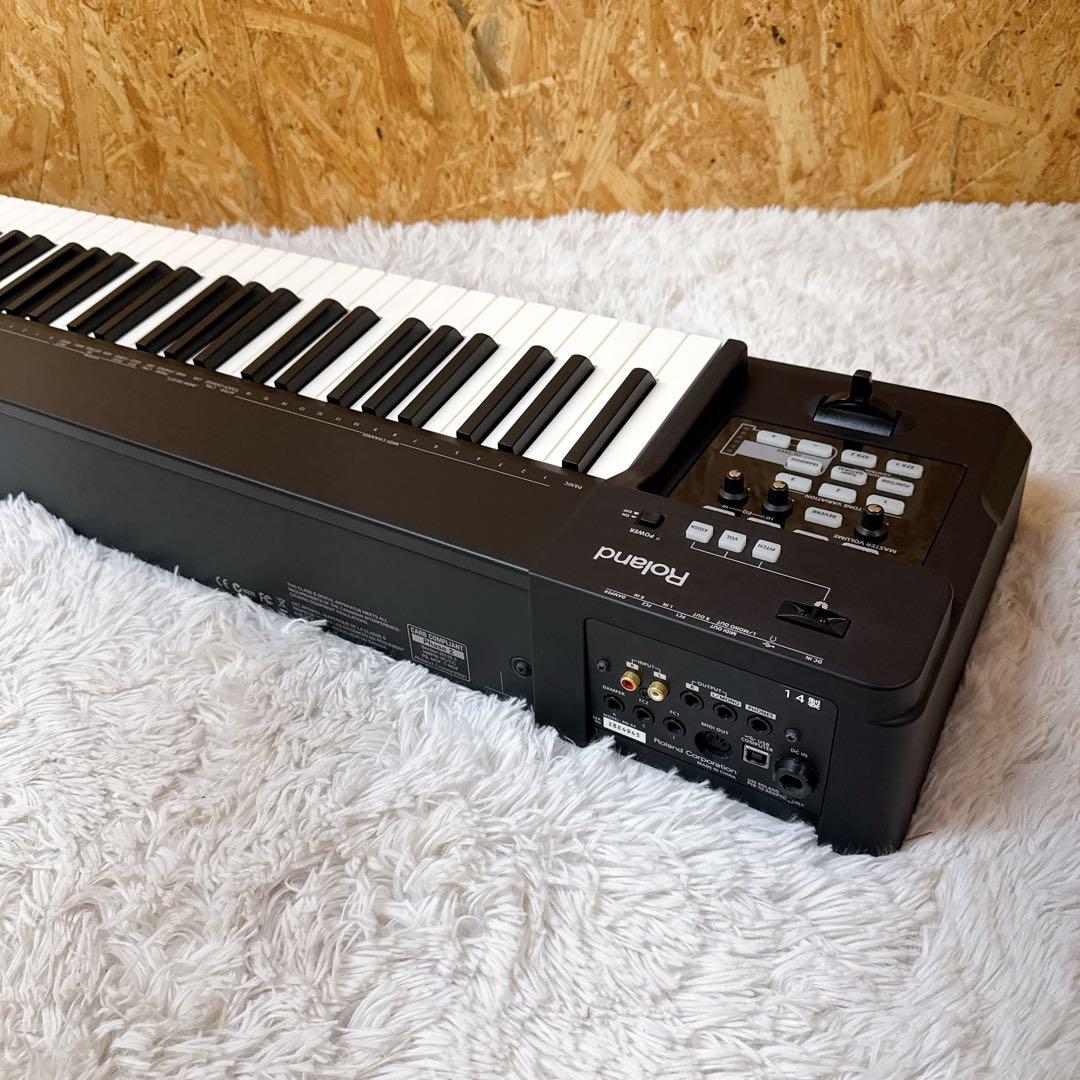 Roland RD-64 デジタルピアノ MIDIキーボード 64鍵盤