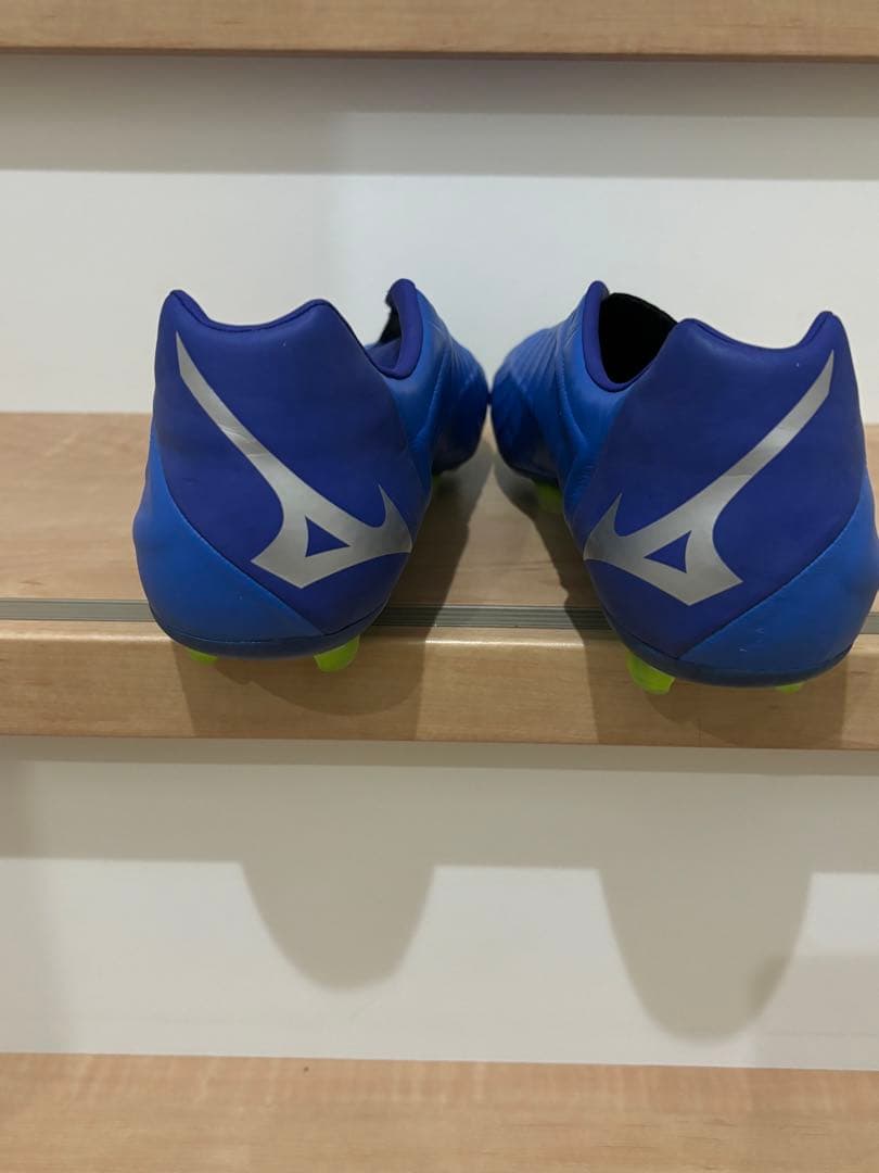 にー Mizuno サッカーシューズ　レビュラV1 青 27.0cm