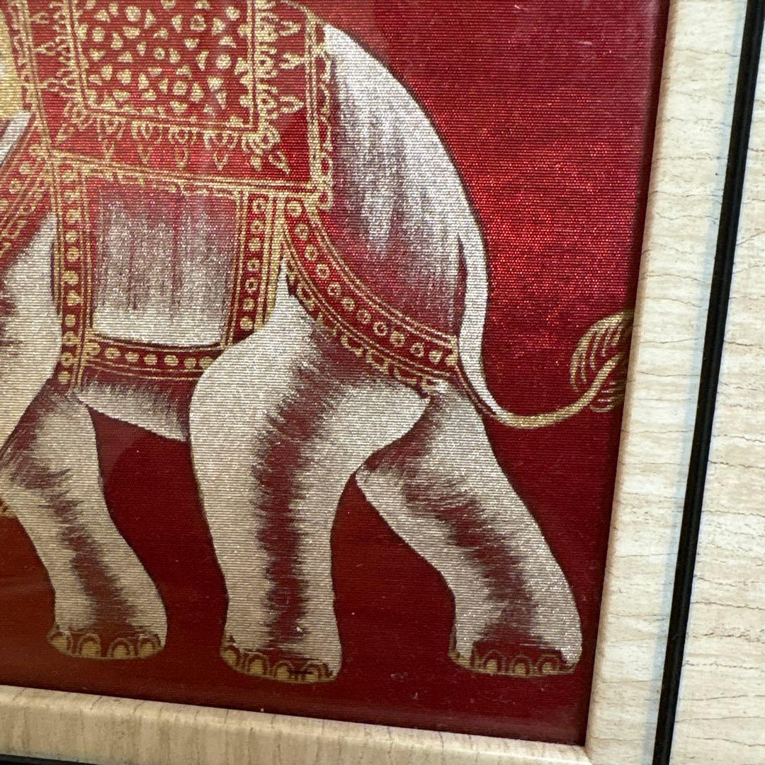 タイ 美術品 シルク地絵 神の使いの白象 額装