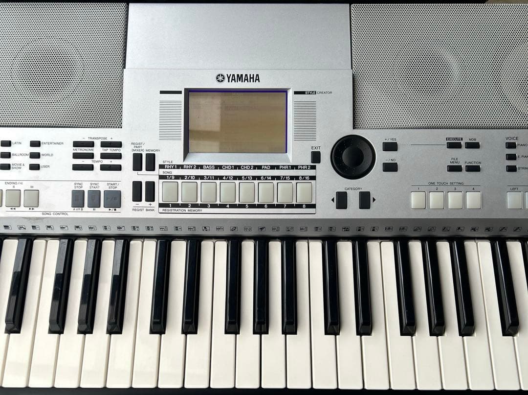 Yamaha PSR-S550 61鍵盤　シルバー