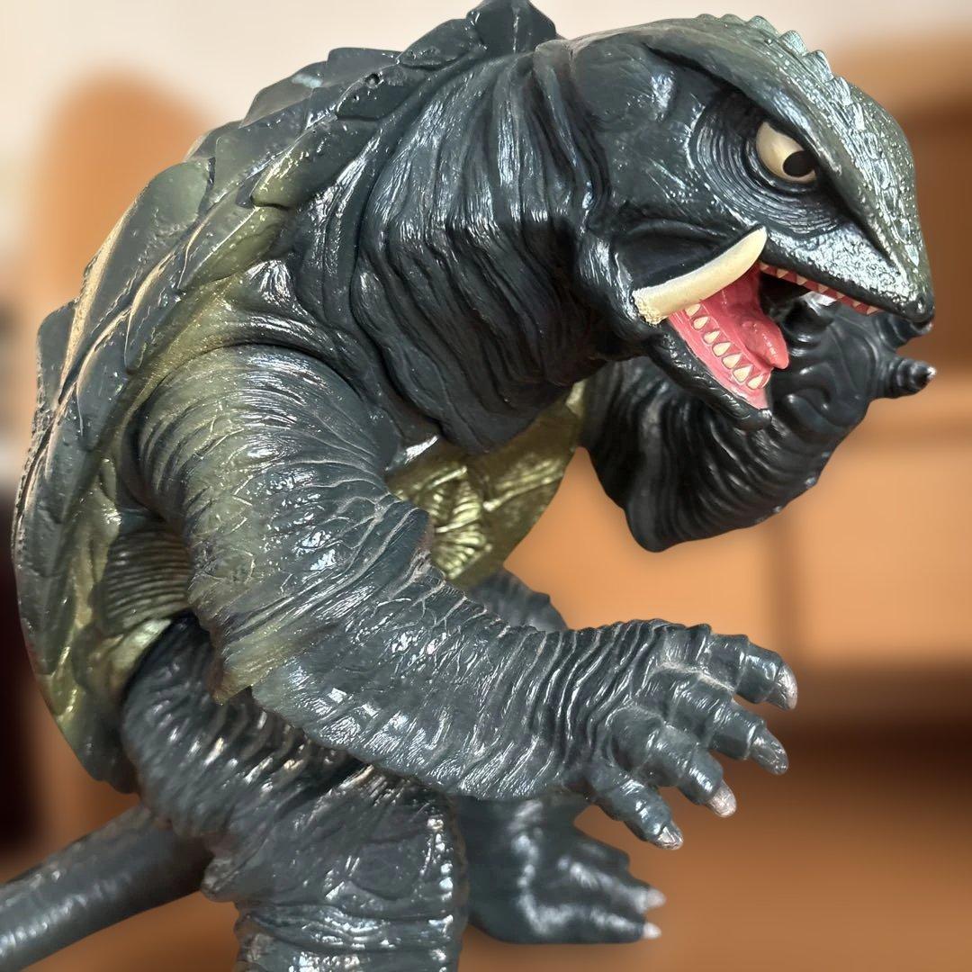 大怪獣ガメラ　大映　フィギュア　ソフビ　BANDAI