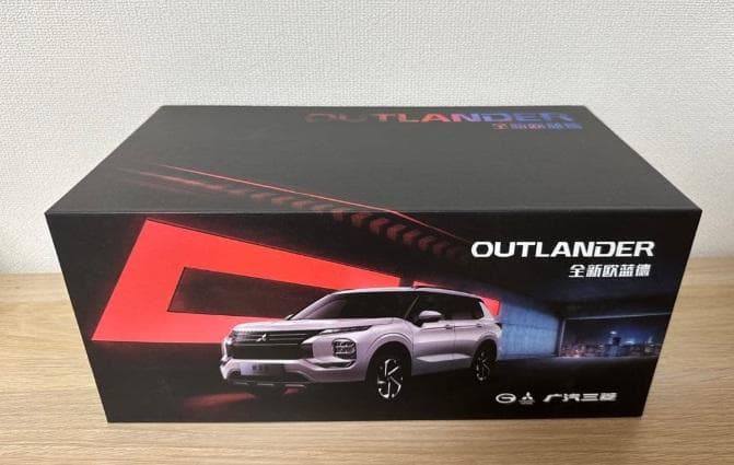三菱 1/18 MITSUBISHI アウトランダーphev2022