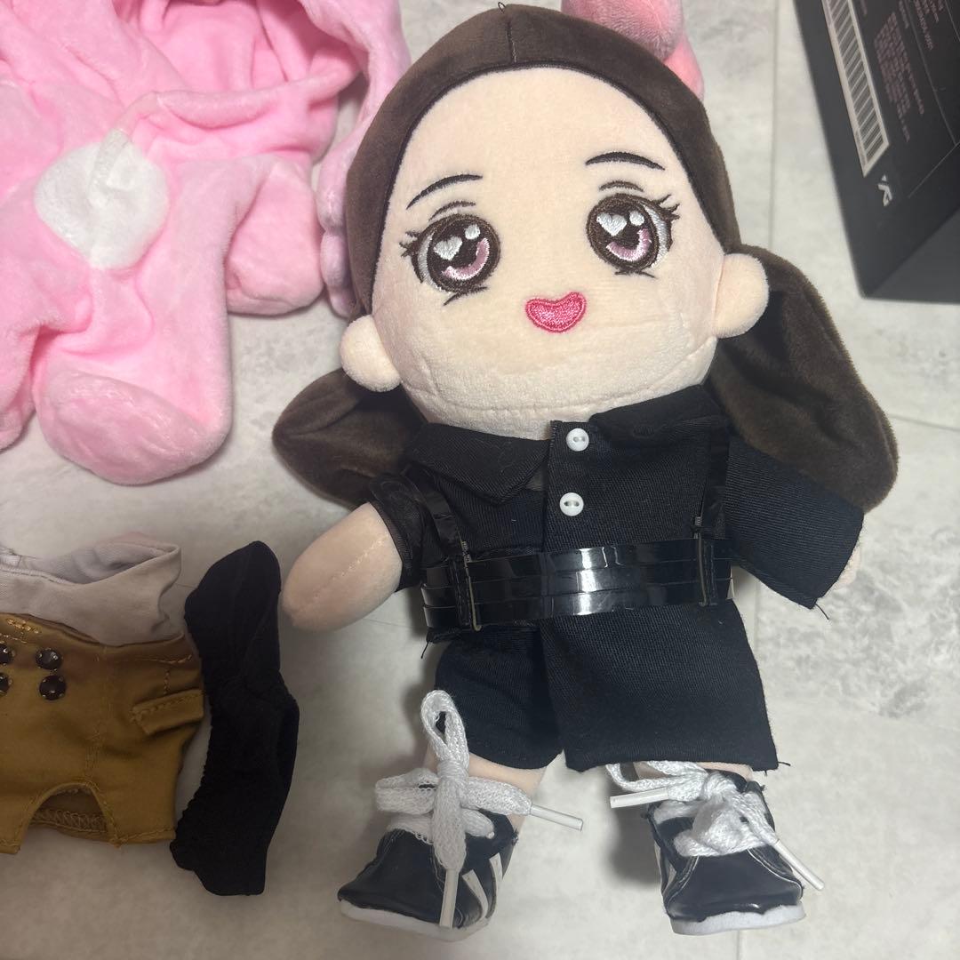 BLACKPINK ぬいぐるみ ジス