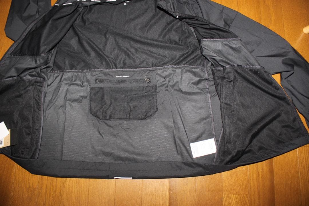 L　黒　ナイキNIKE　ウインドランナーランニングジャケット　FB7541