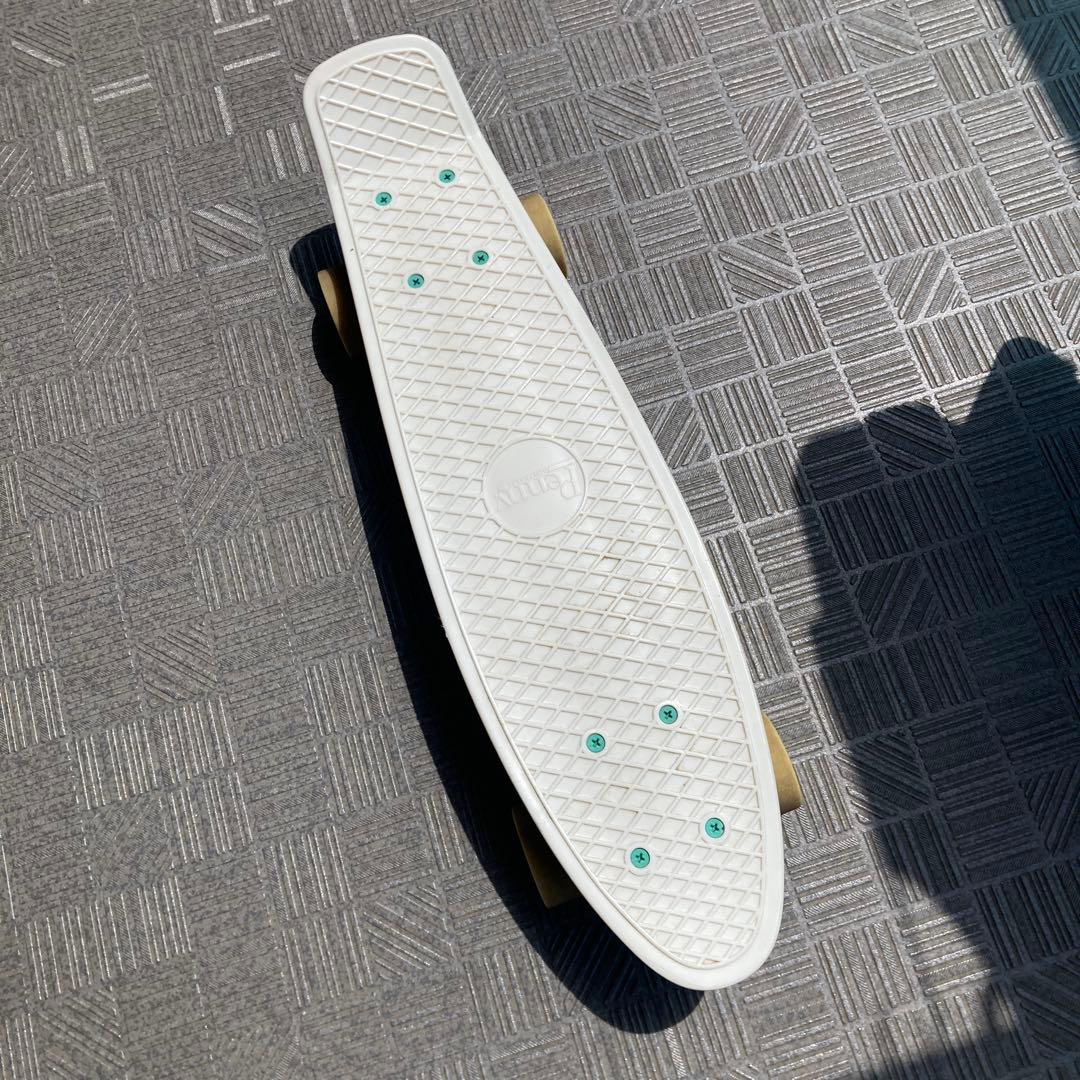 Penny スケートボード 青と白の波模様